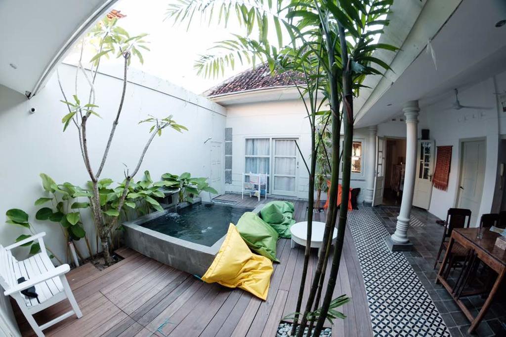 Appartamento The Patio Yogya Yogyakarta Esterno foto